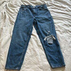 Abercrombie and fitch high rise mom jeans size 8